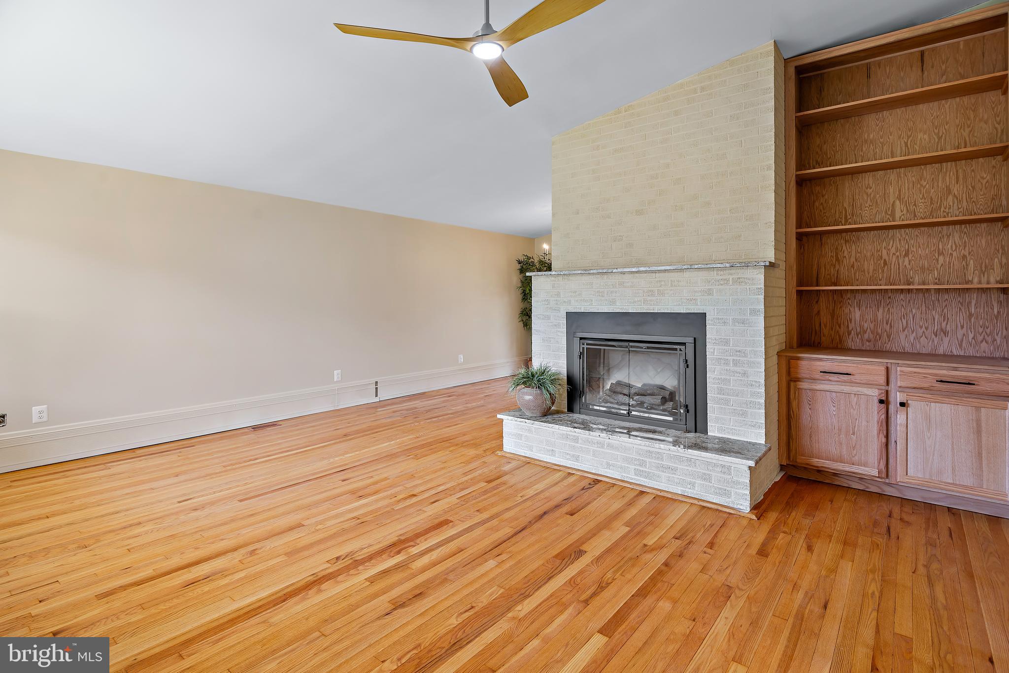 CHALFONTE MANOR - Residential Lease