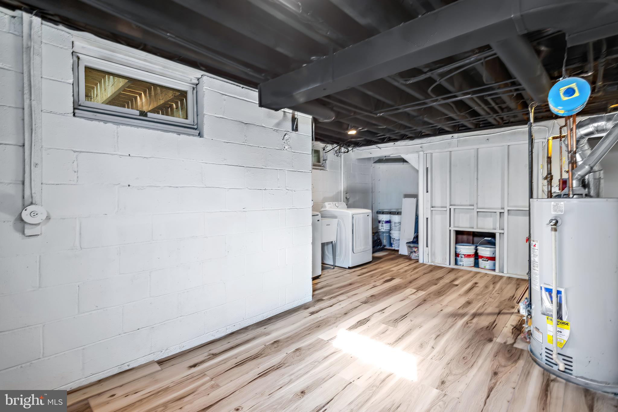 CHALFONTE MANOR - Residential Lease