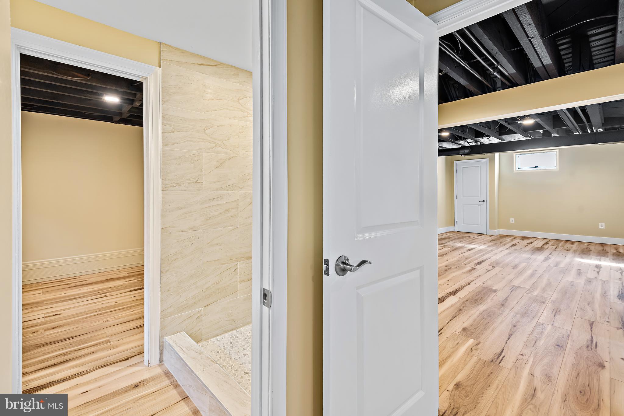 CHALFONTE MANOR - Residential Lease