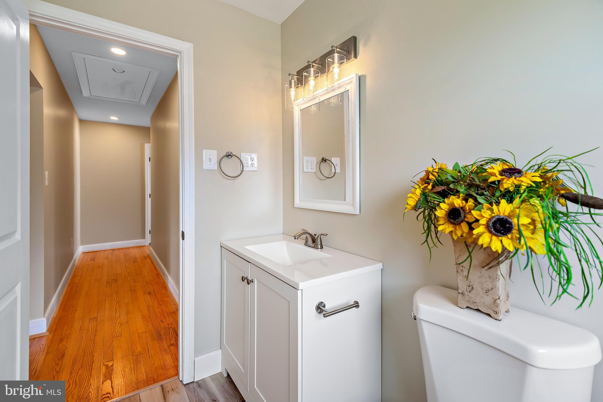 CHALFONTE MANOR - Residential Lease