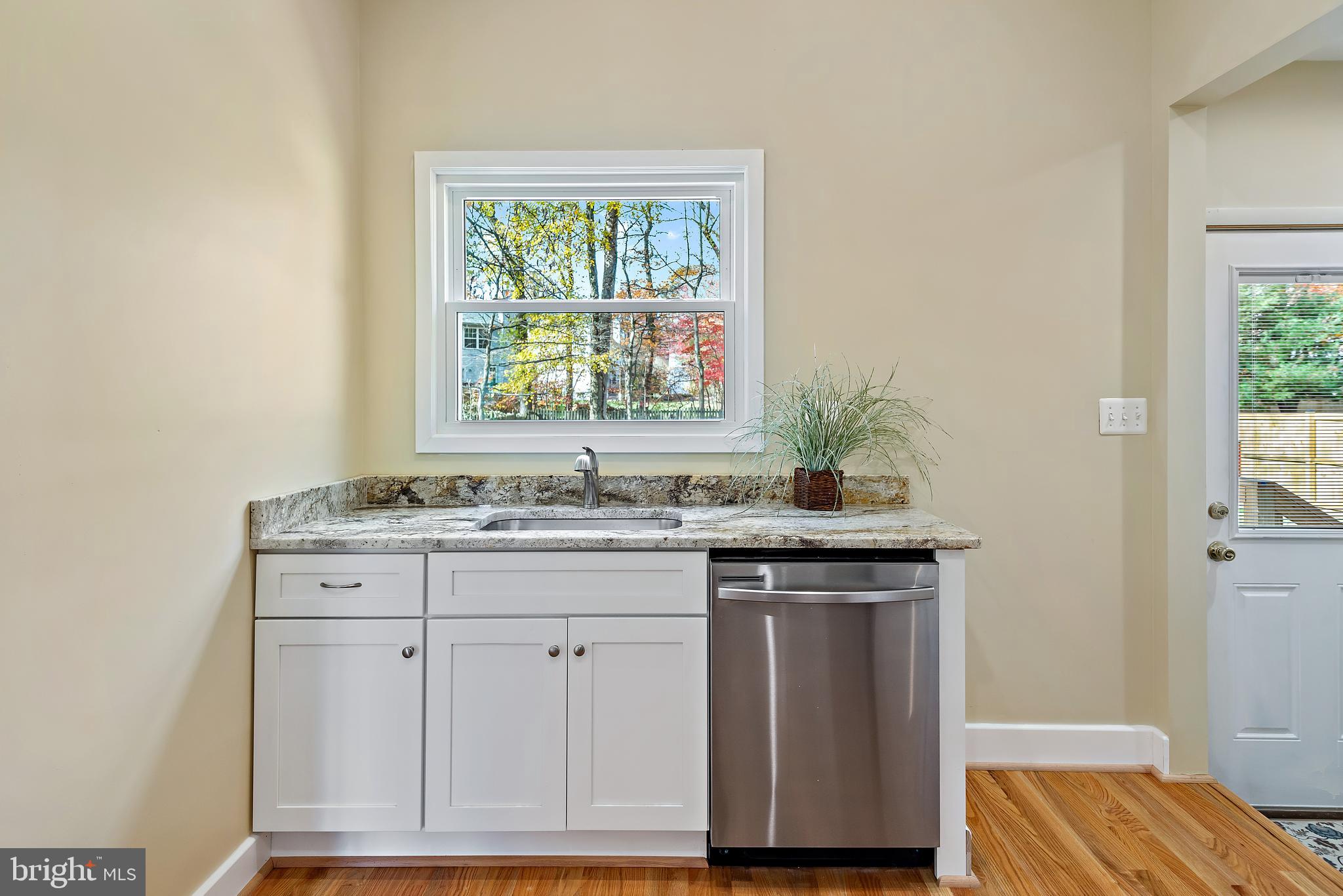 CHALFONTE MANOR - Residential Lease