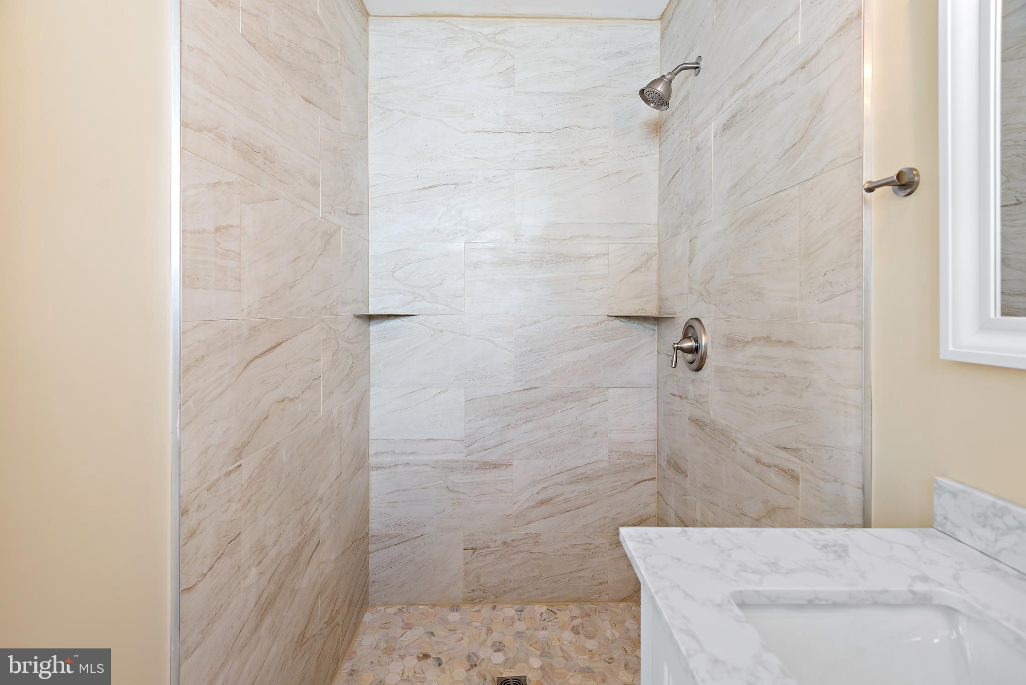 CHALFONTE MANOR - Residential Lease