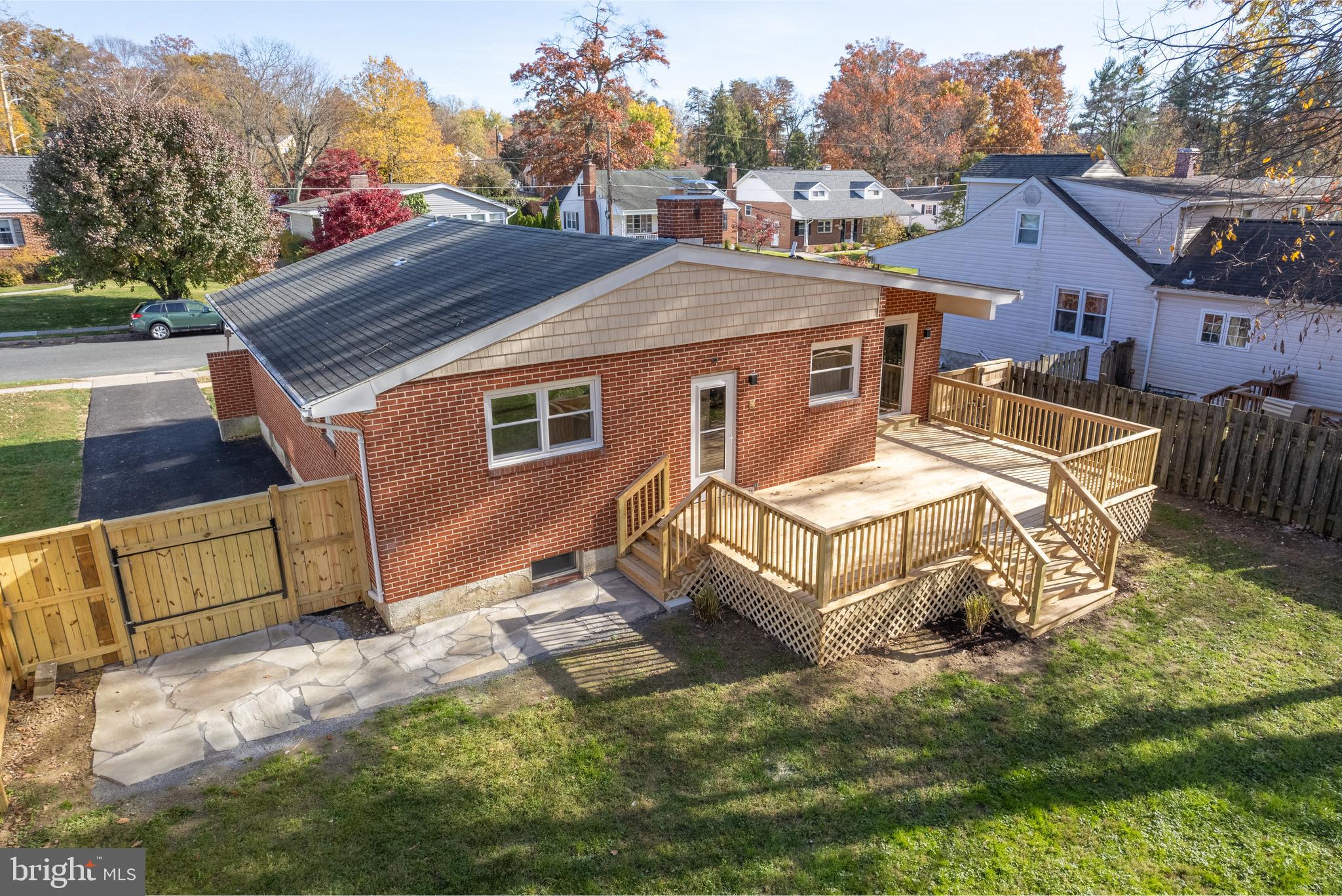 CHALFONTE MANOR - Residential Lease