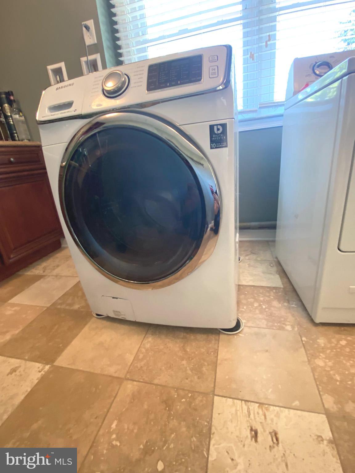 CHARTLEY - Residential Lease