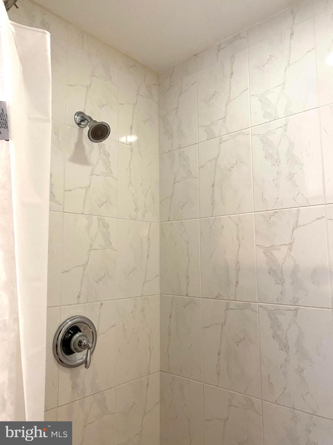 CHARTLEY - Residential Lease