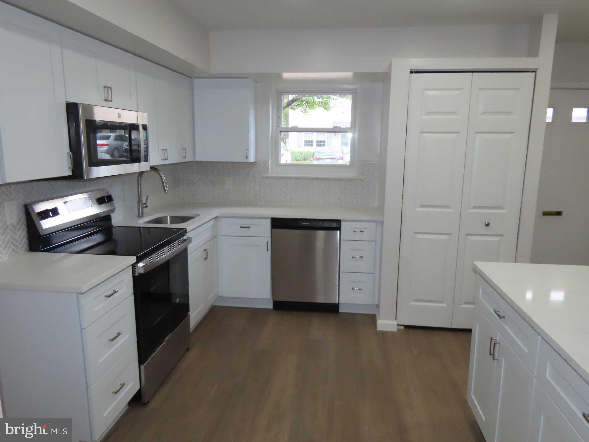 BUTLER PARK CONDO - Residential