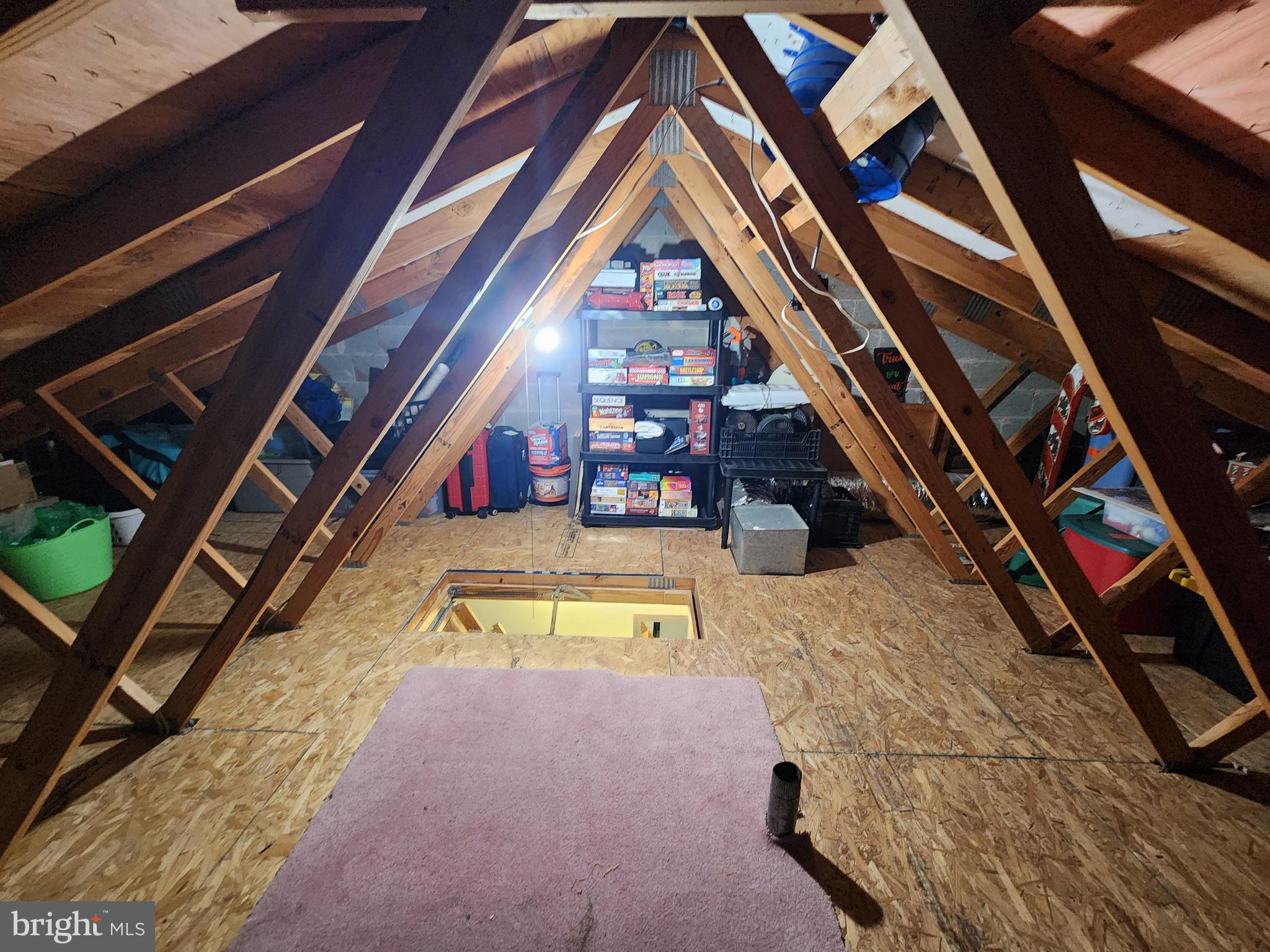 LIBERTY SQUARE - Residential