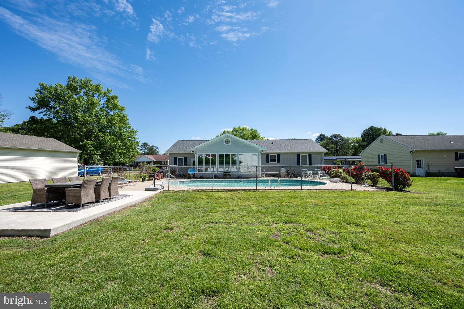 3 ORIOLE DRIVE
