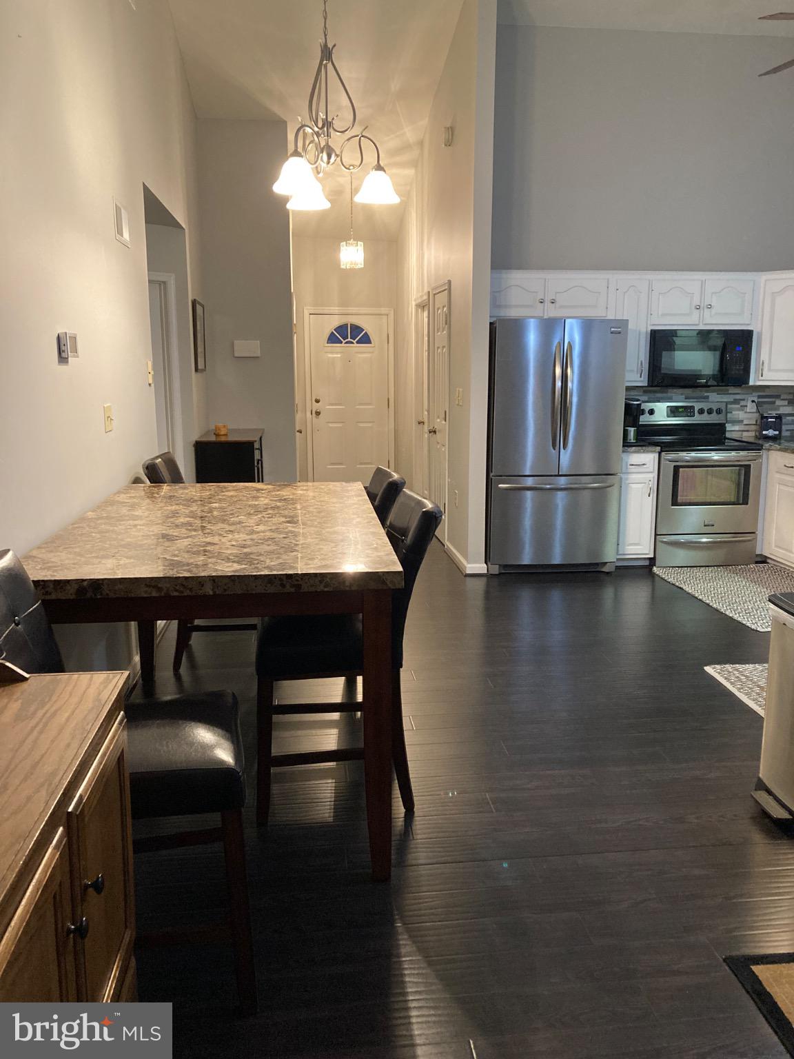 MILL CREEK - Residential