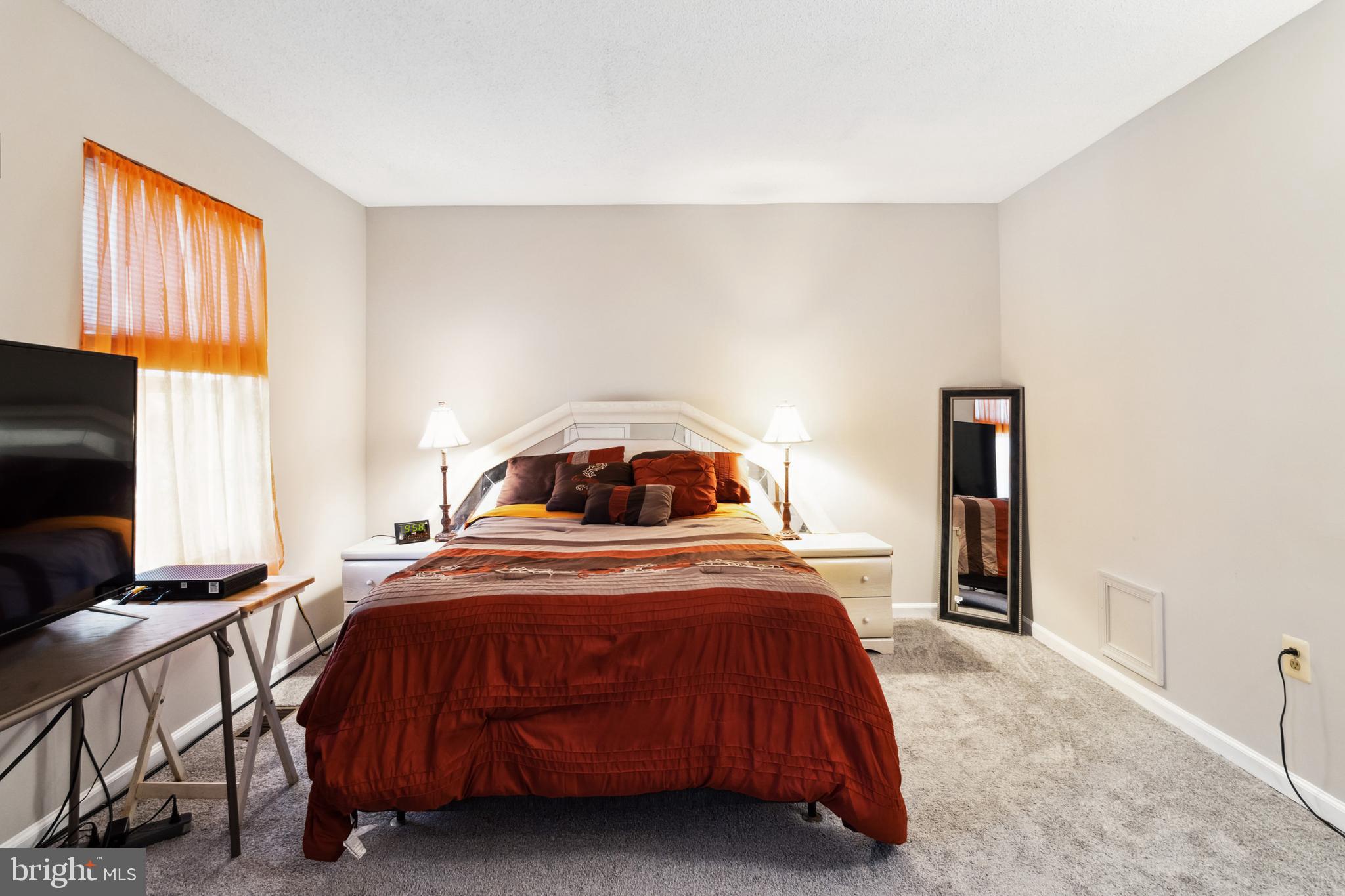 PUTNAM GREEN - Residential