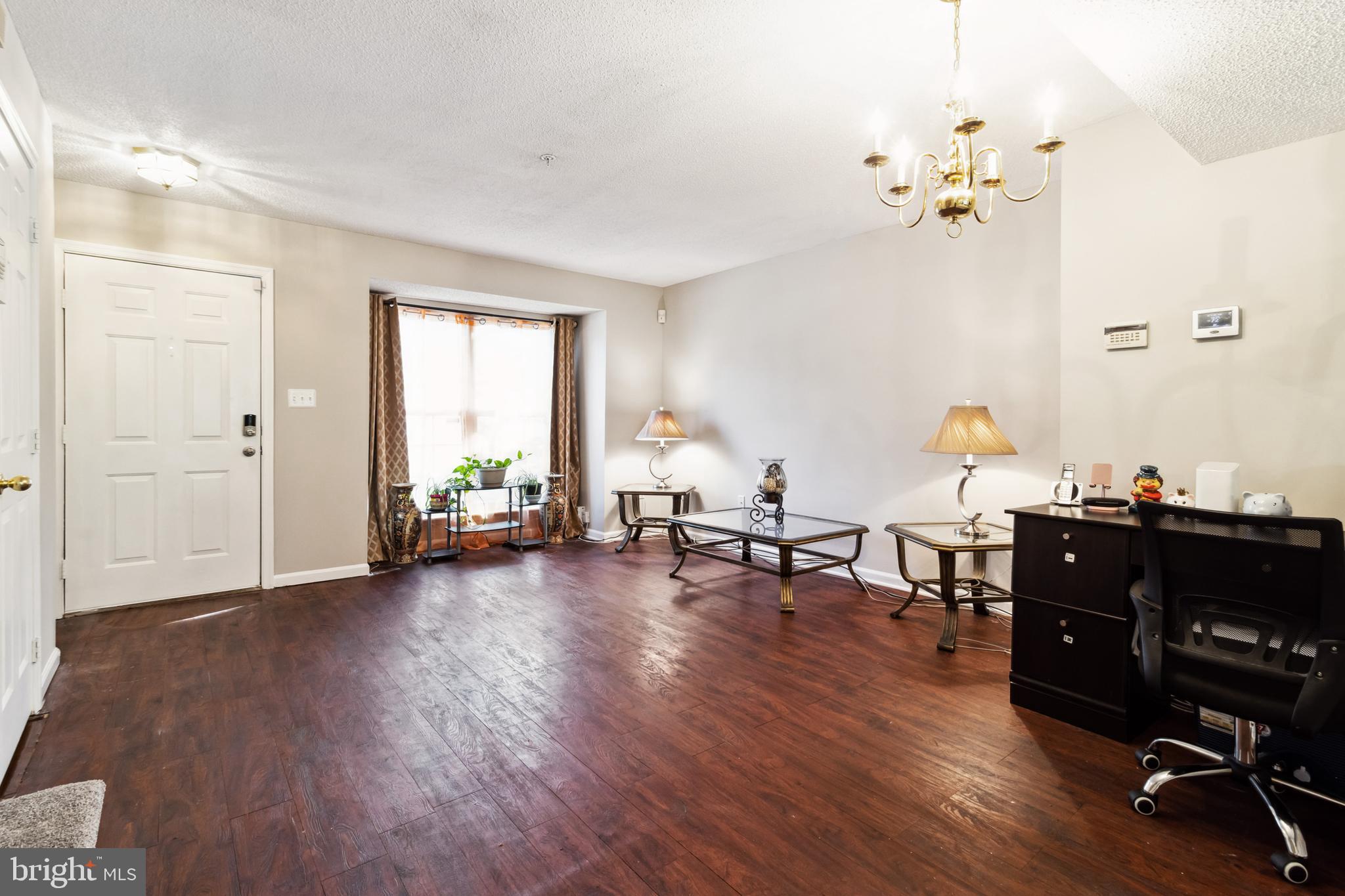 PUTNAM GREEN - Residential