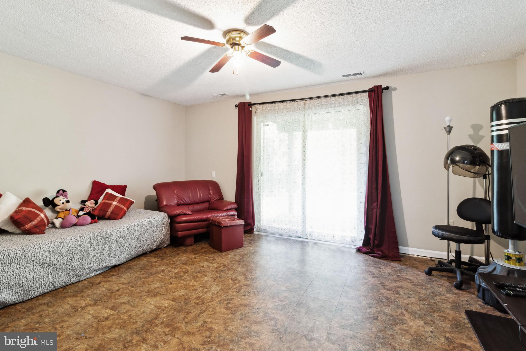 PUTNAM GREEN - Residential