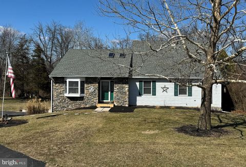 3 HOWARD DRIVE EAST BERLIN PA 17316