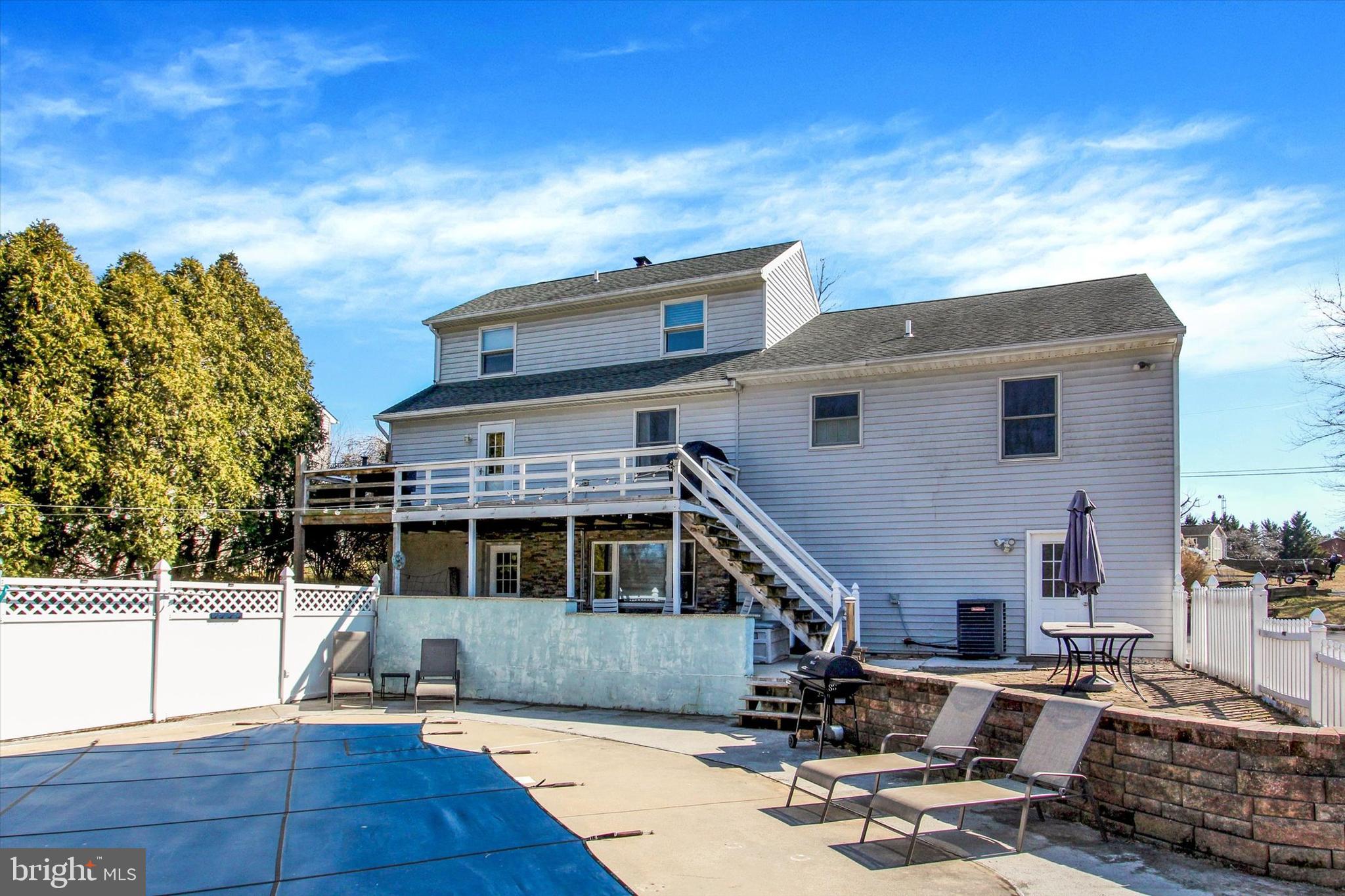 LAKE MEADE - Residential