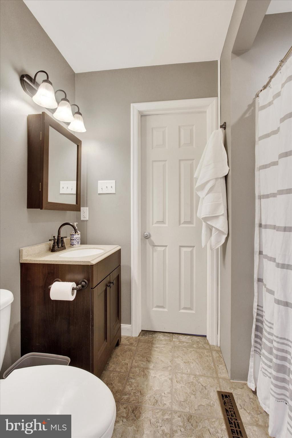 LAKE MEADE - Residential