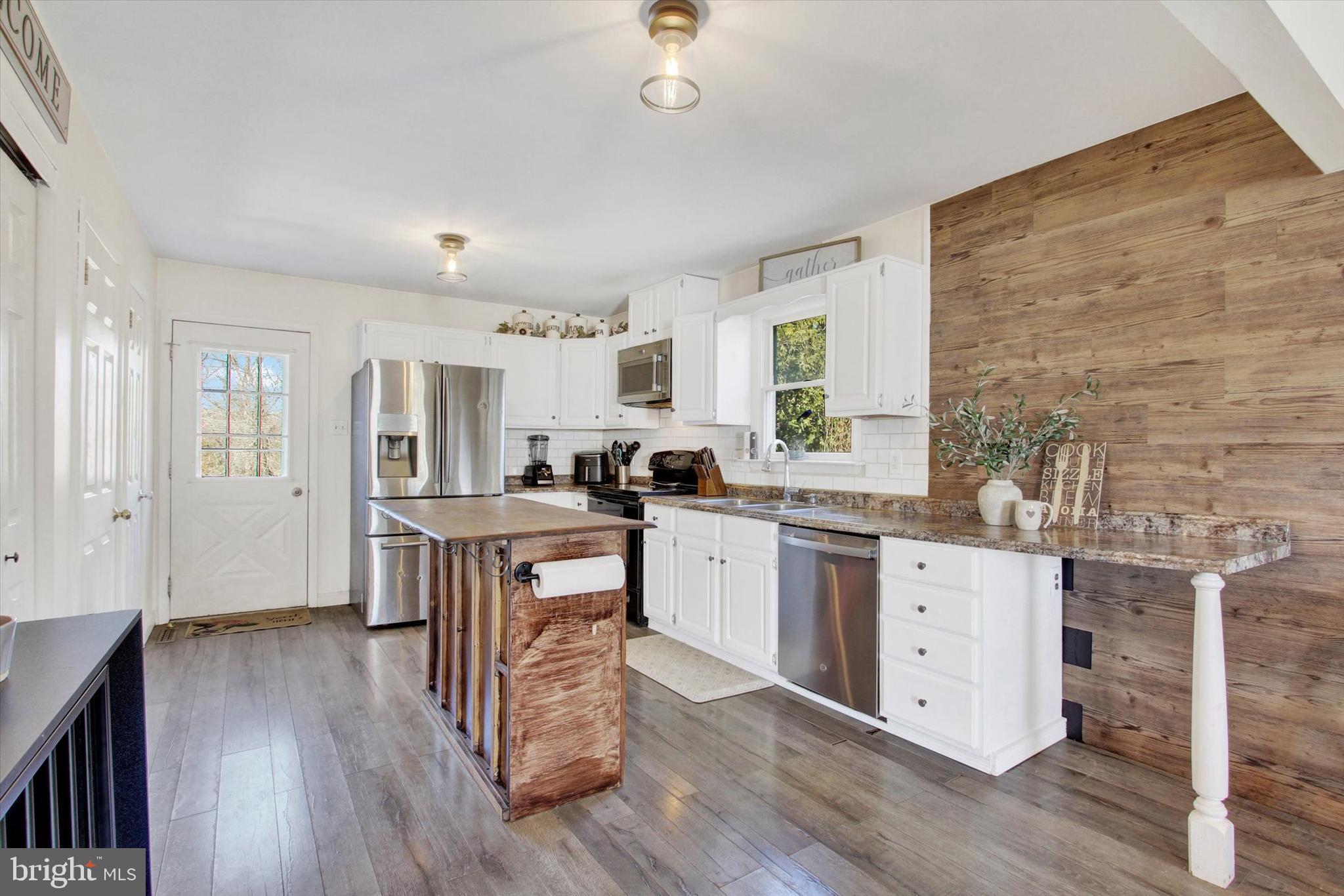 LAKE MEADE - Residential