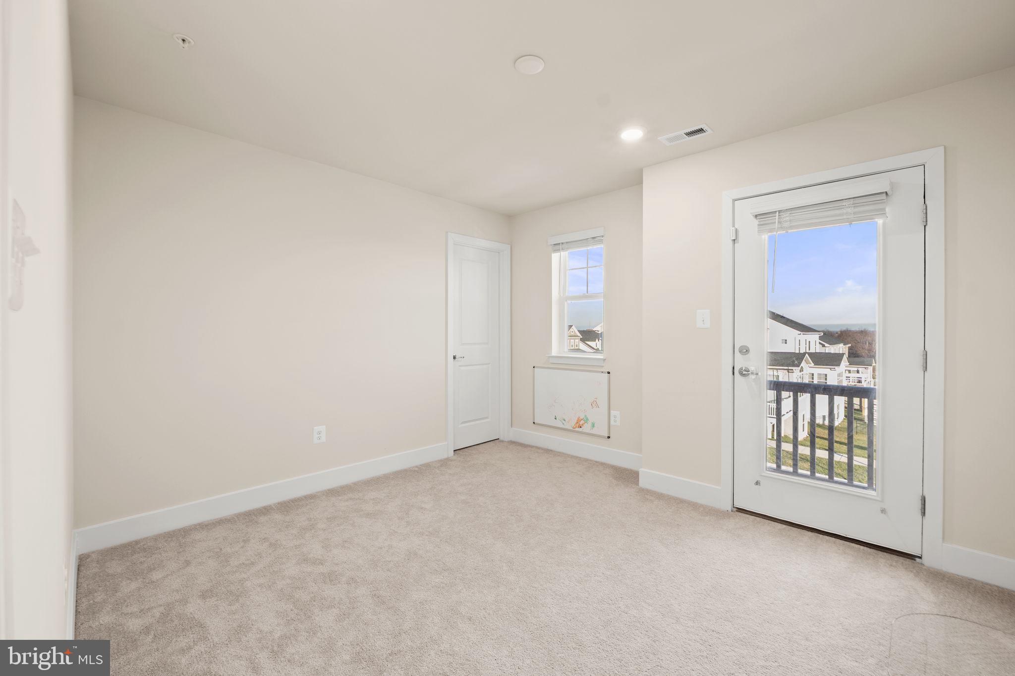 SYCAMORE RIDGE - Residential