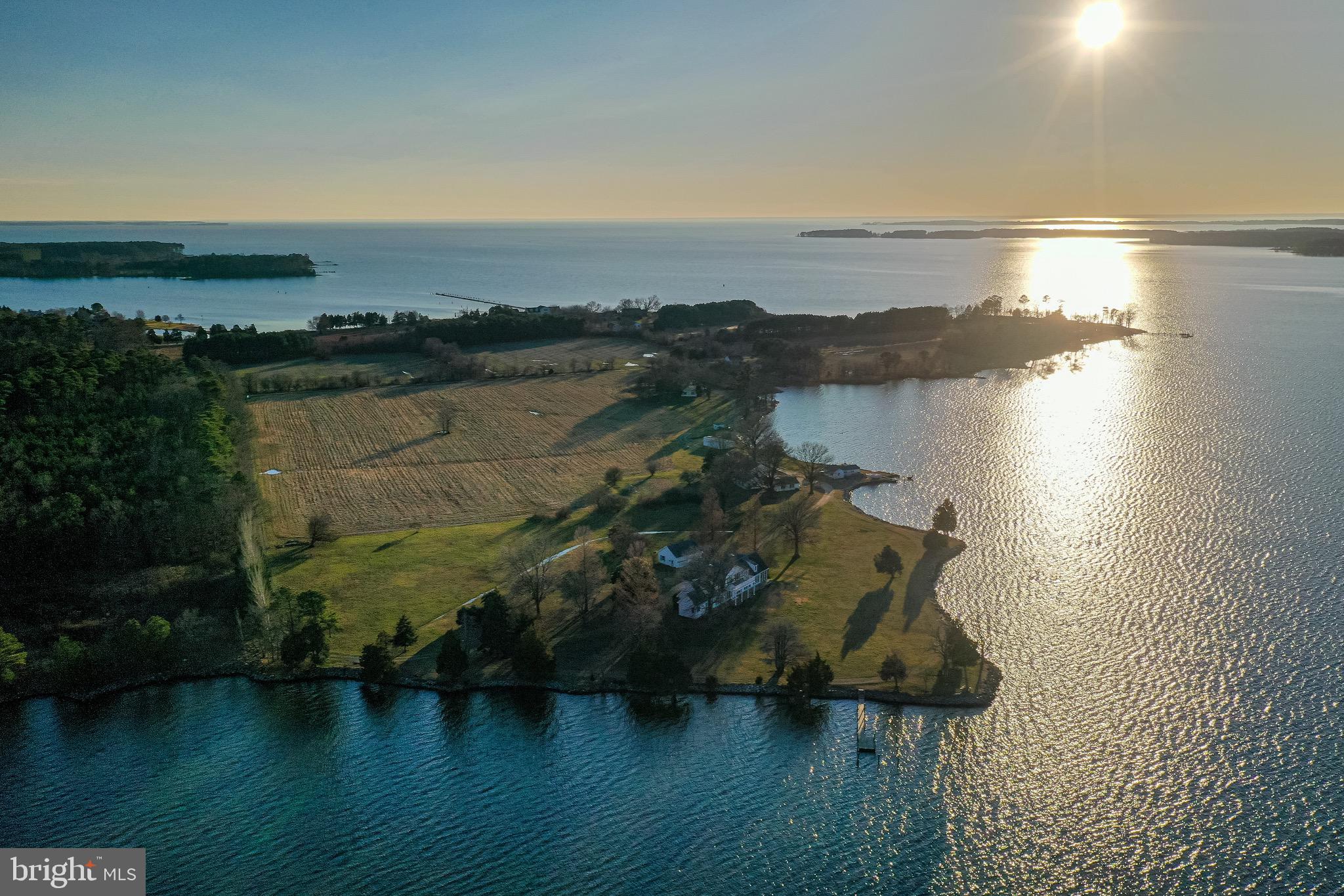 CEDAR POINT - Residential