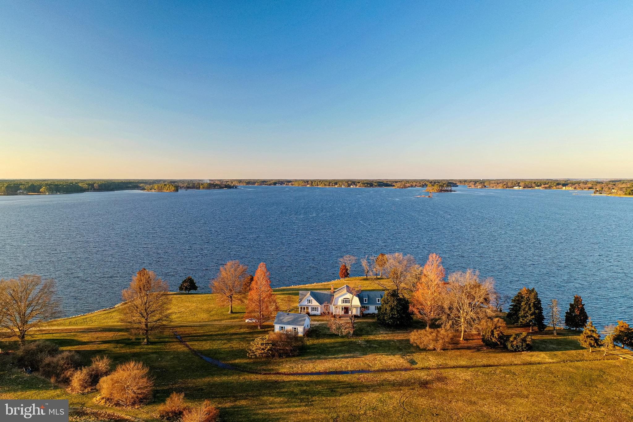 CEDAR POINT - Residential