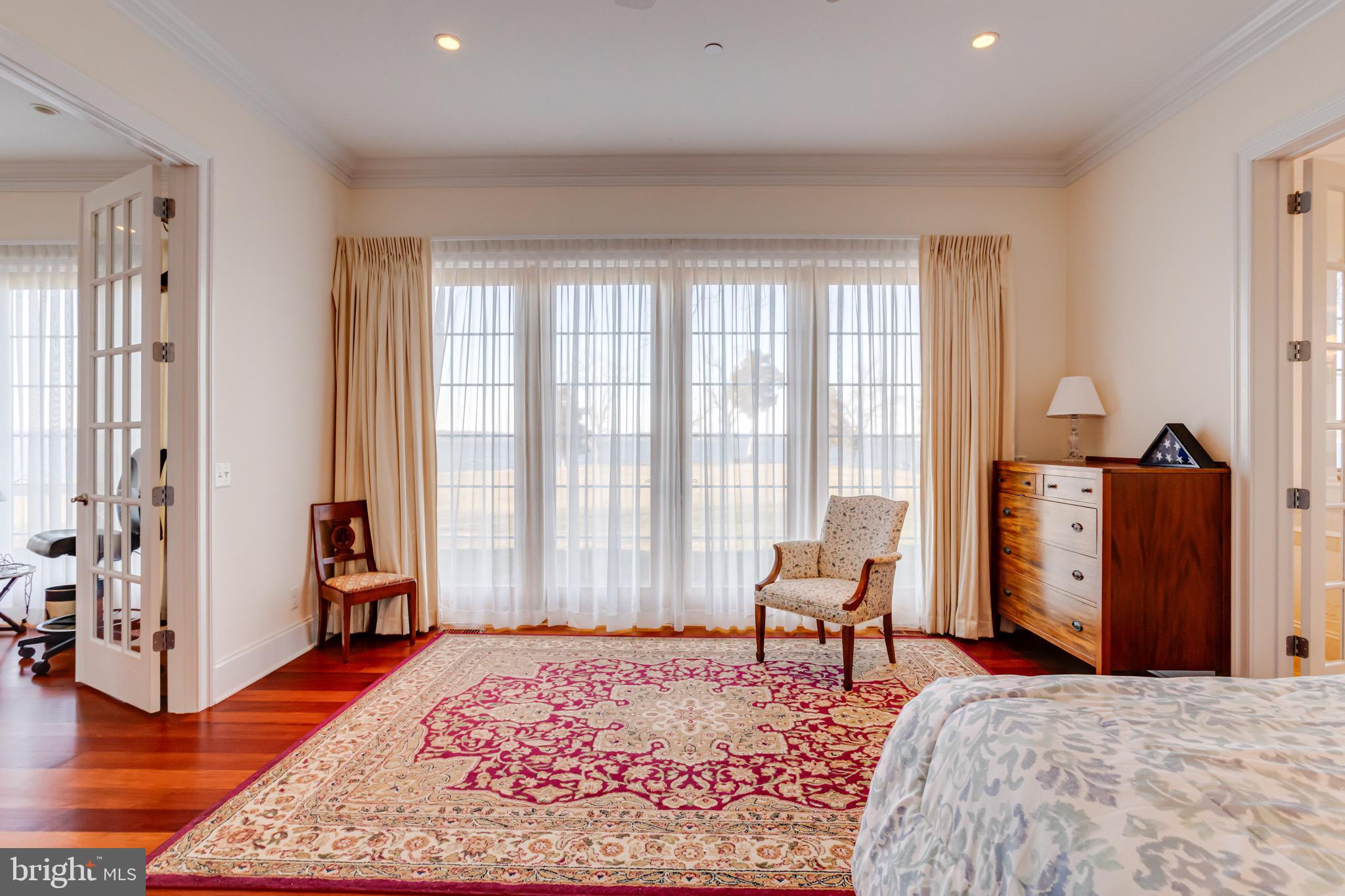 CEDAR POINT - Residential