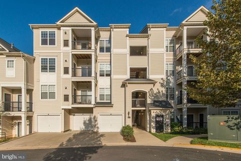 Condo For Rent - 11371 Aristotle Drive #9-310<br/> FAIRFAX, VA 22030