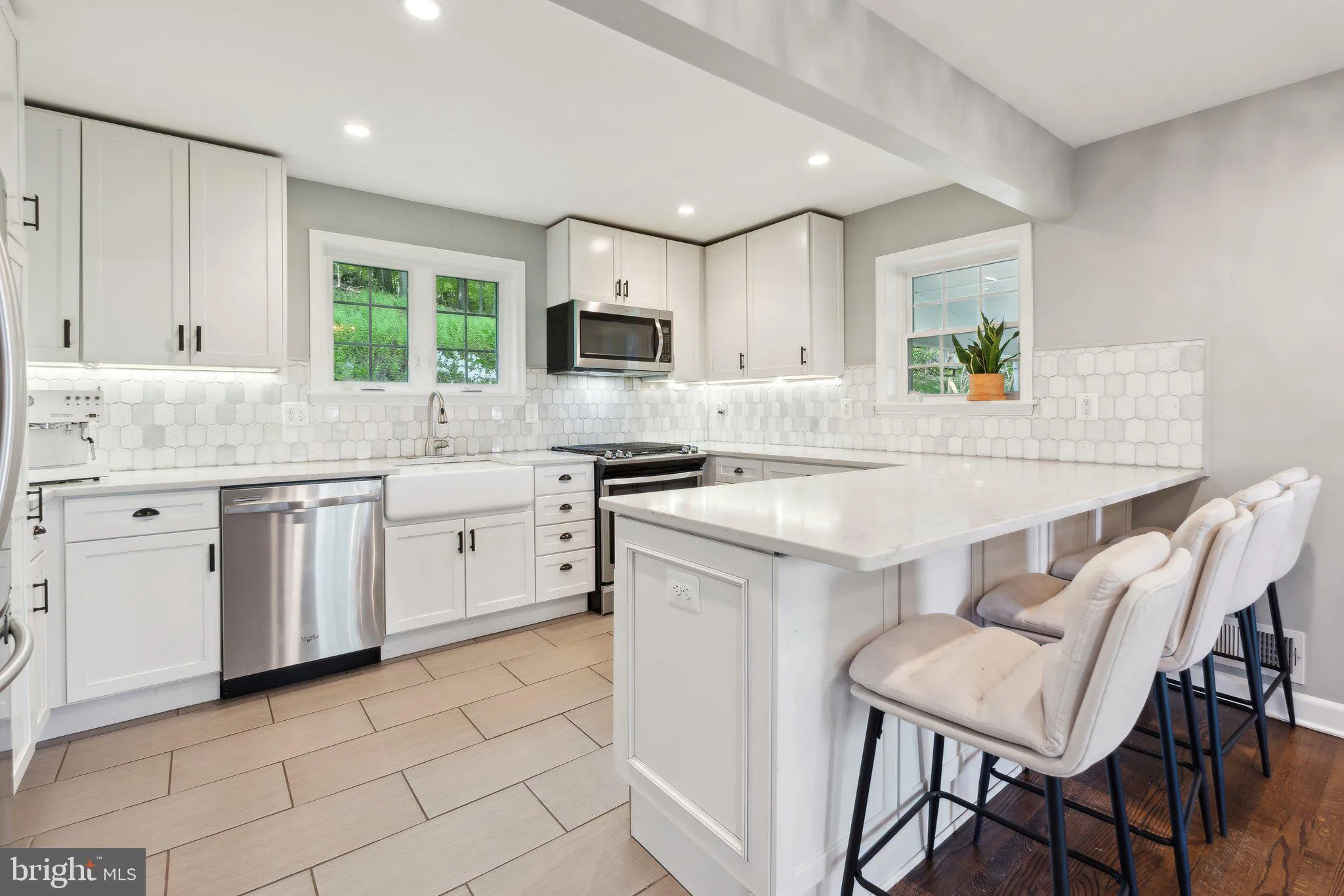 Towson, Maryland 21204, United States, 4 Bedrooms Bedrooms, ,3 BathroomsBathrooms,Residential,Contingent,122131