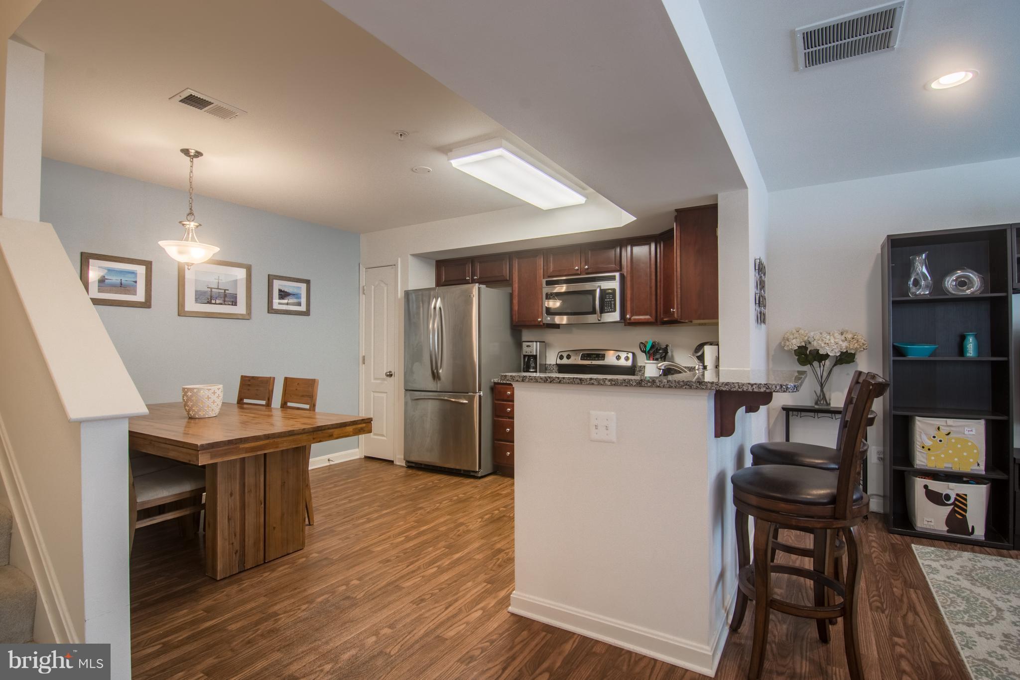 RESERVOIR RIDGE - Residential