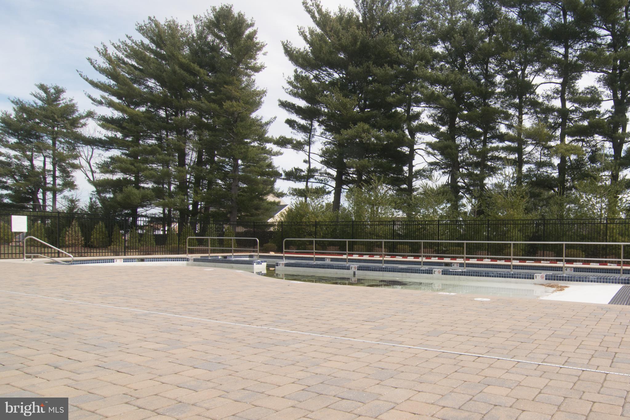 RESERVOIR RIDGE - Residential