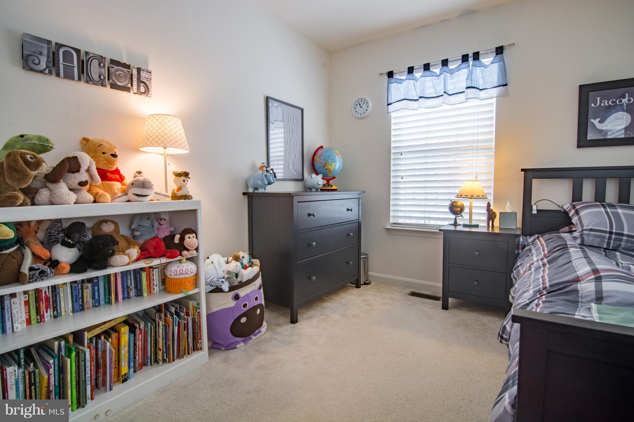 RESERVOIR RIDGE - Residential