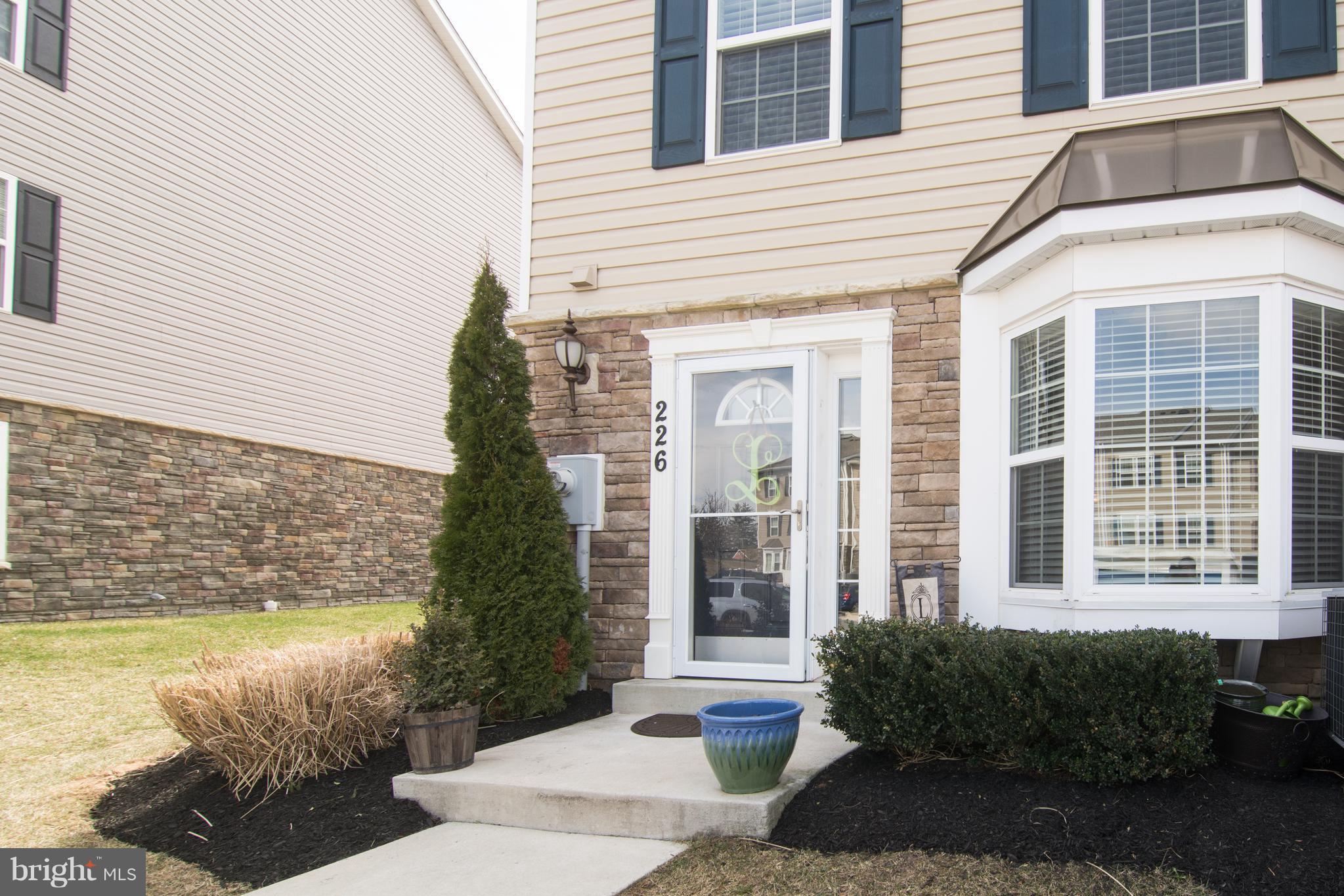 RESERVOIR RIDGE - Residential