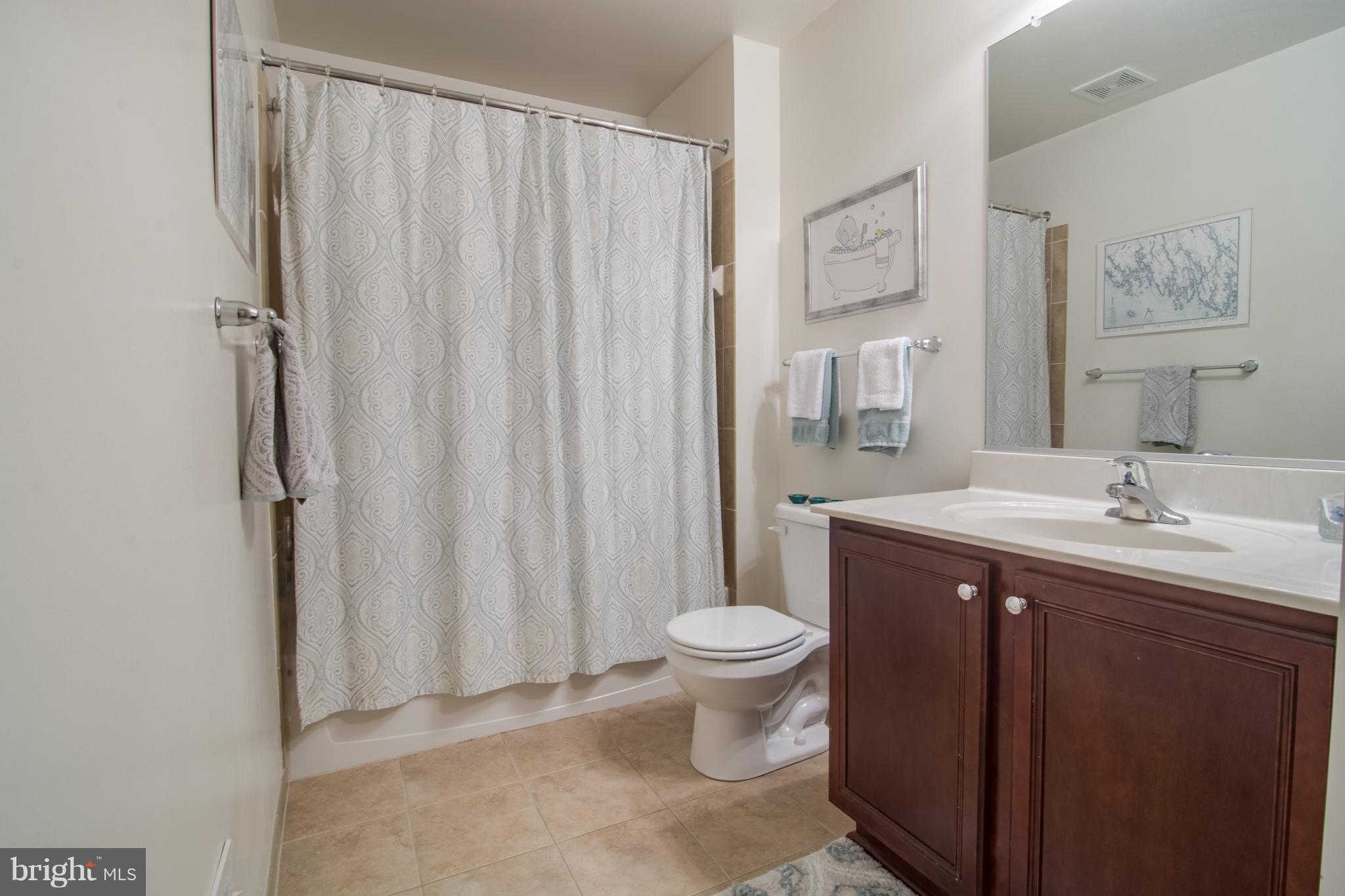 RESERVOIR RIDGE - Residential