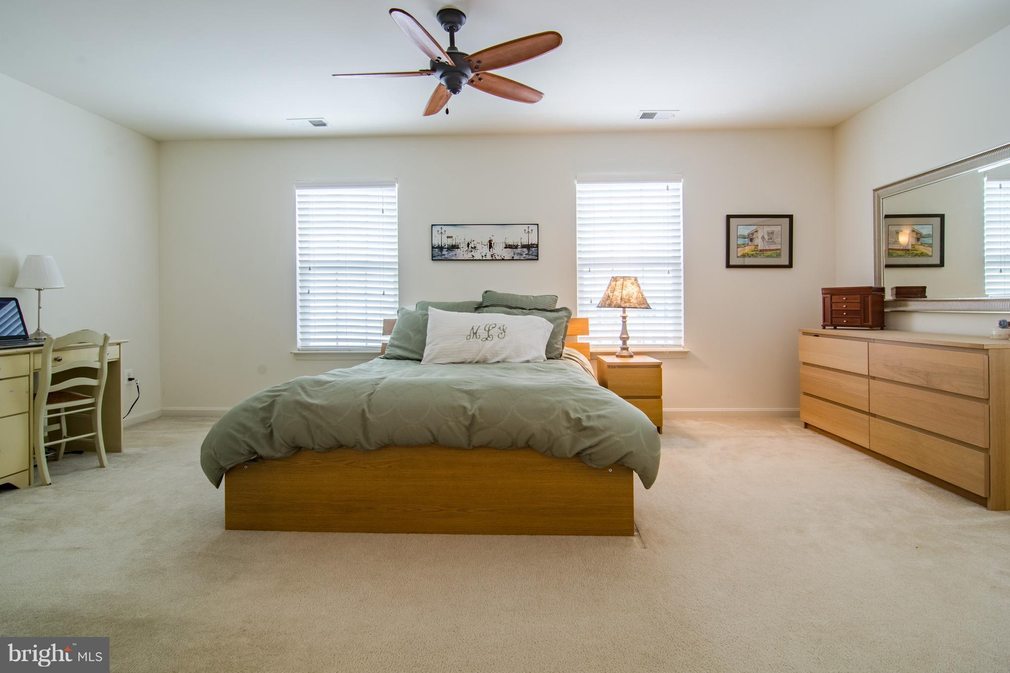 RESERVOIR RIDGE - Residential