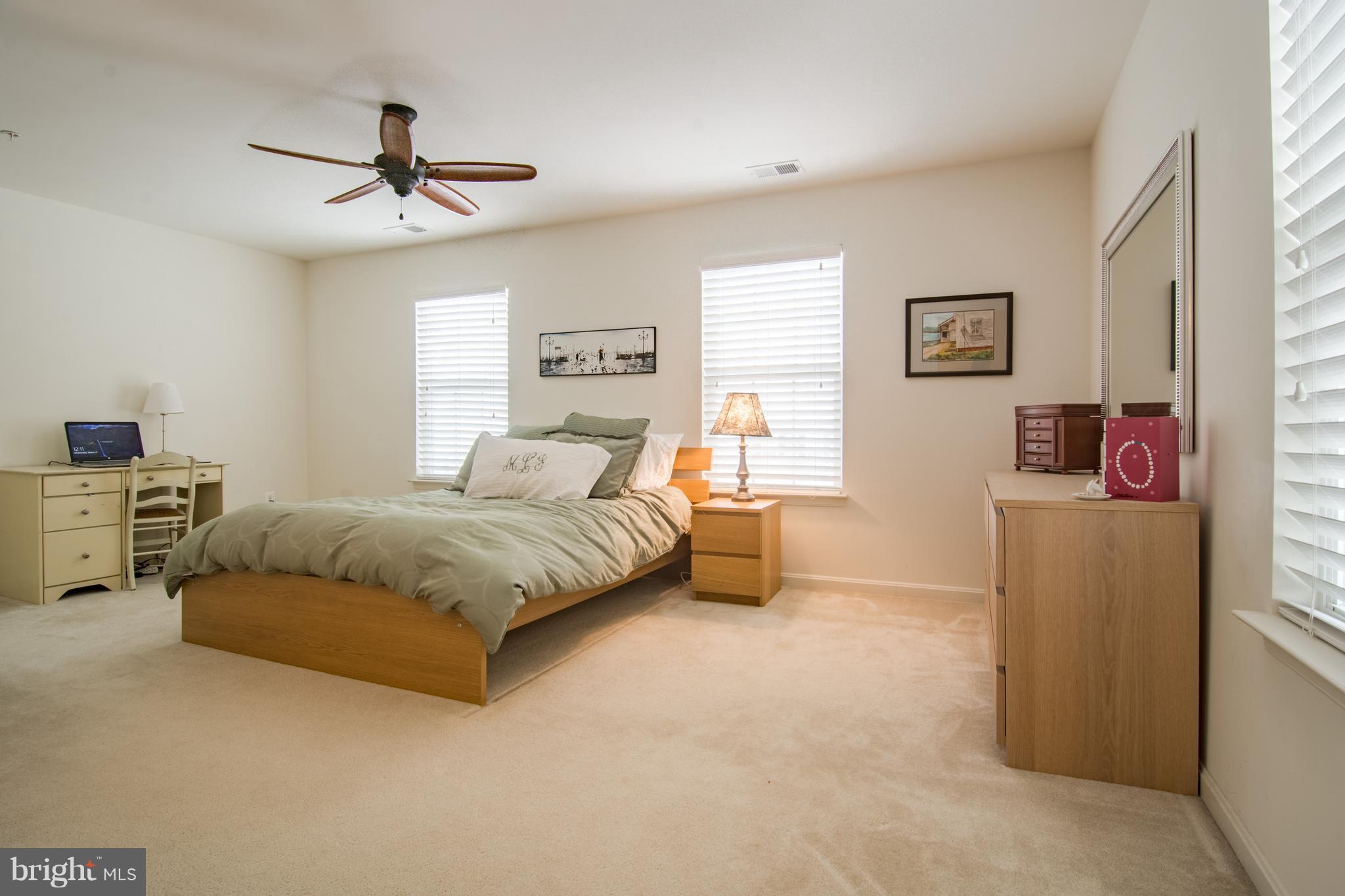 RESERVOIR RIDGE - Residential