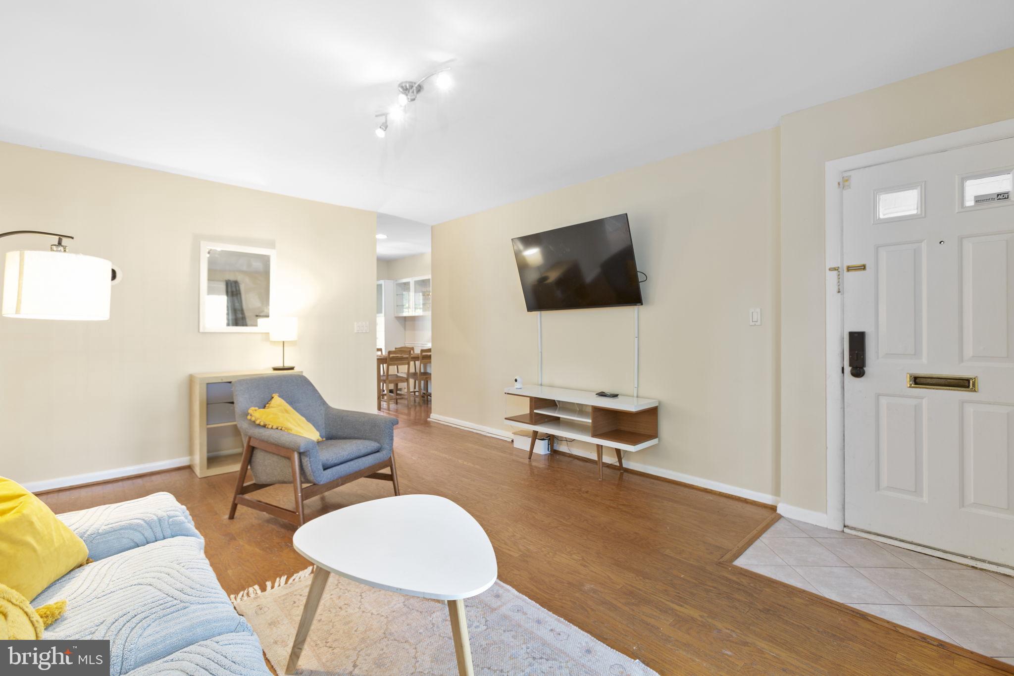 2707 S WALTER REED DRIVE A