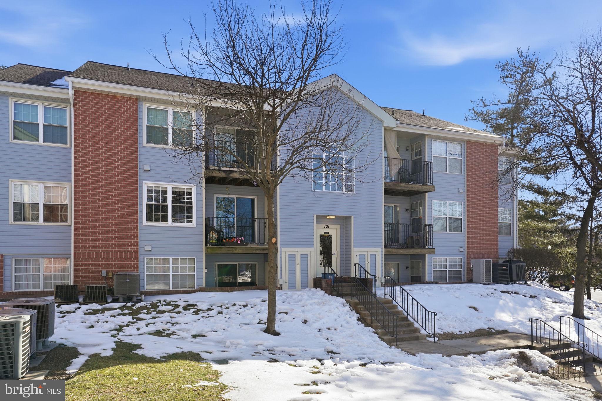 101 WATER FOUNTAIN WAY 203