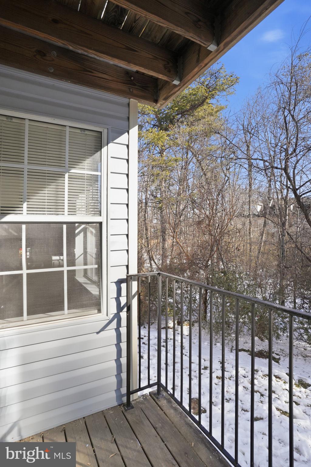 CROMWELL FOUNTAIN - Residential