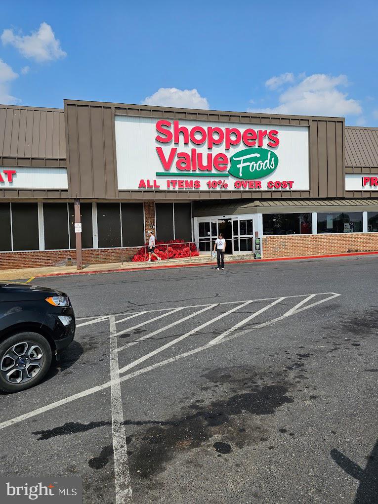 8 EAST LURAY SHOPPING CENTER 11