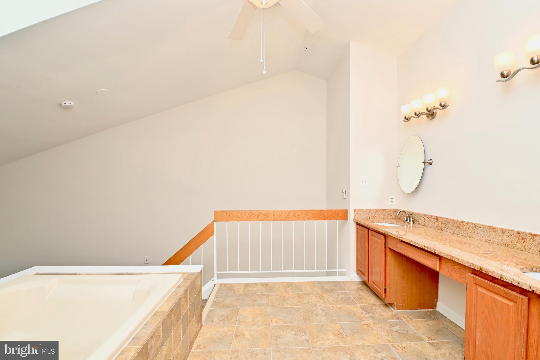 MONTPELIER HILLS - Residential Lease