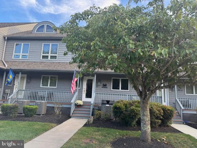 37 NE ISLE DRIVE