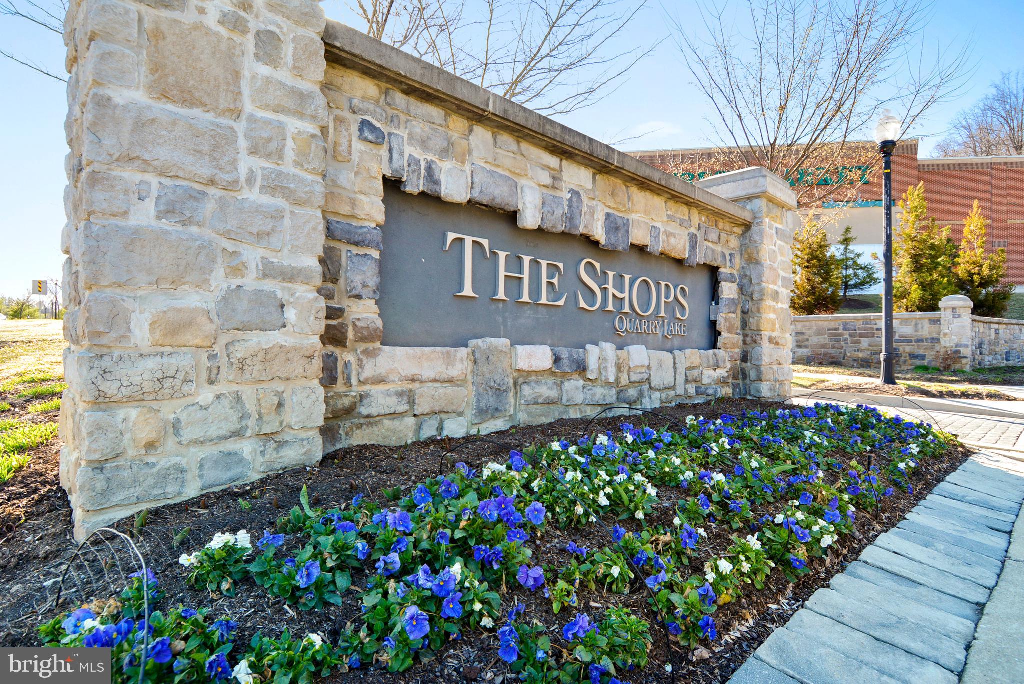 THE BLUFFS AT QUARRY LAKE - Residential