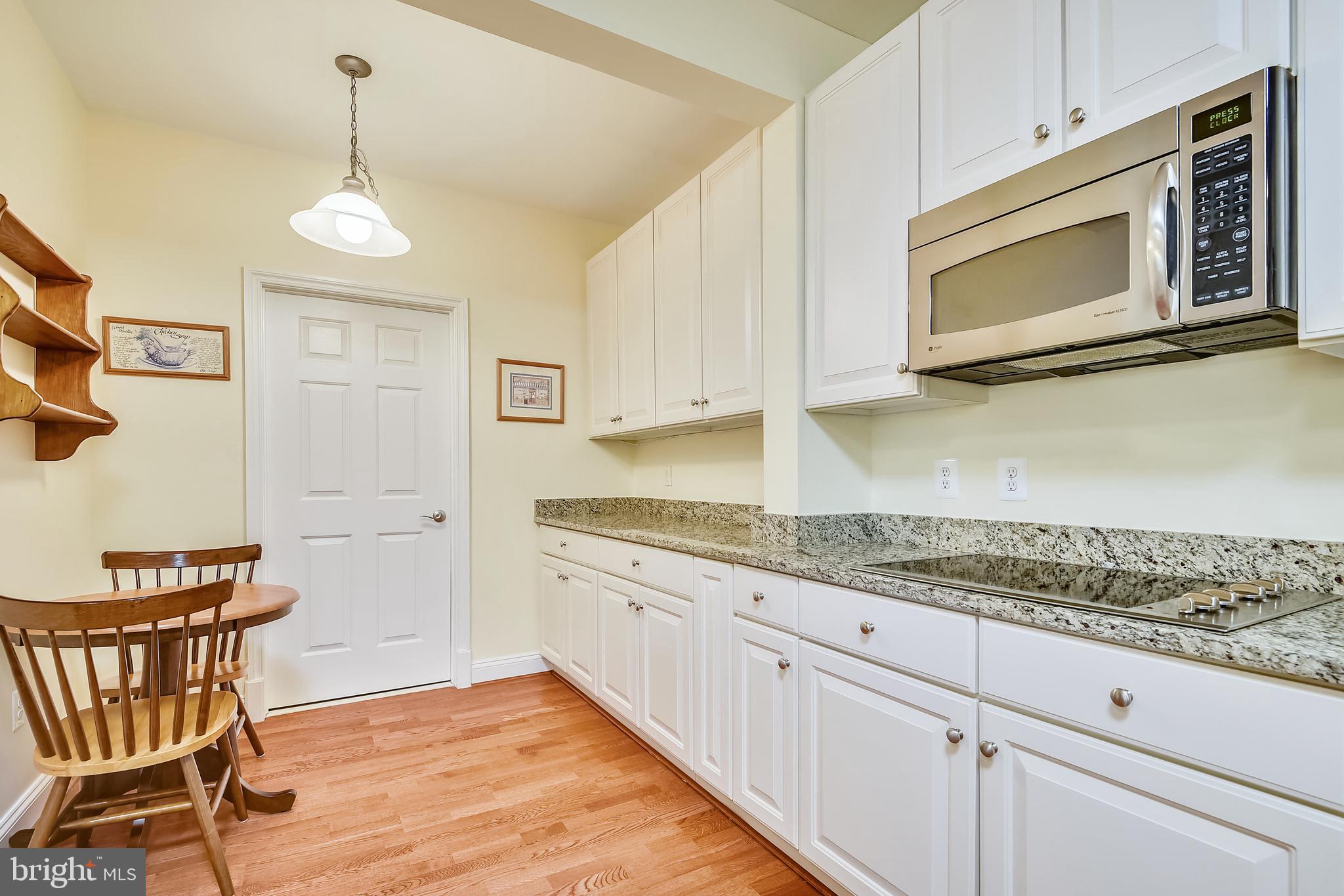 THE BLUFFS AT QUARRY LAKE - Residential