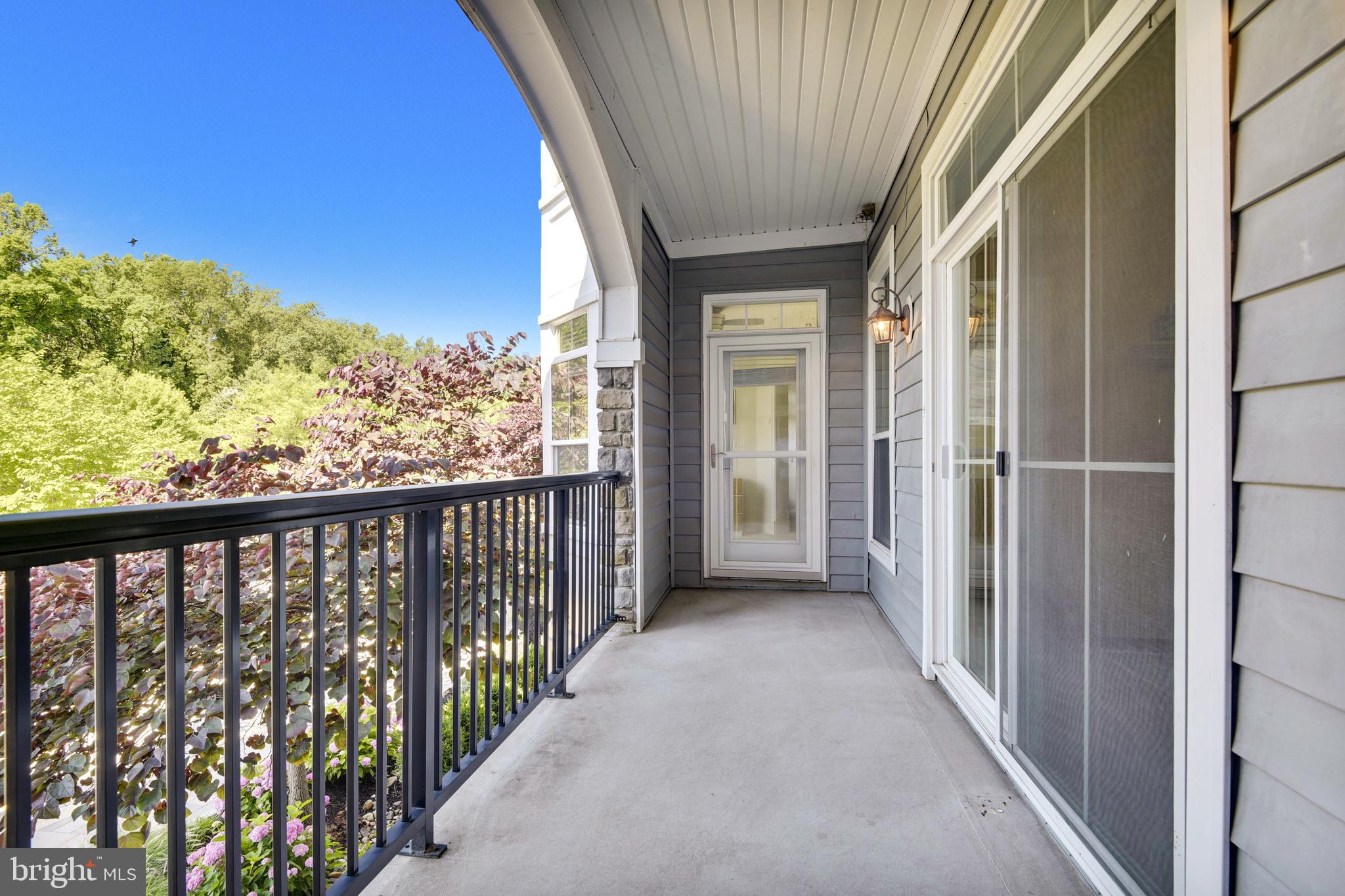 THE BLUFFS AT QUARRY LAKE - Residential