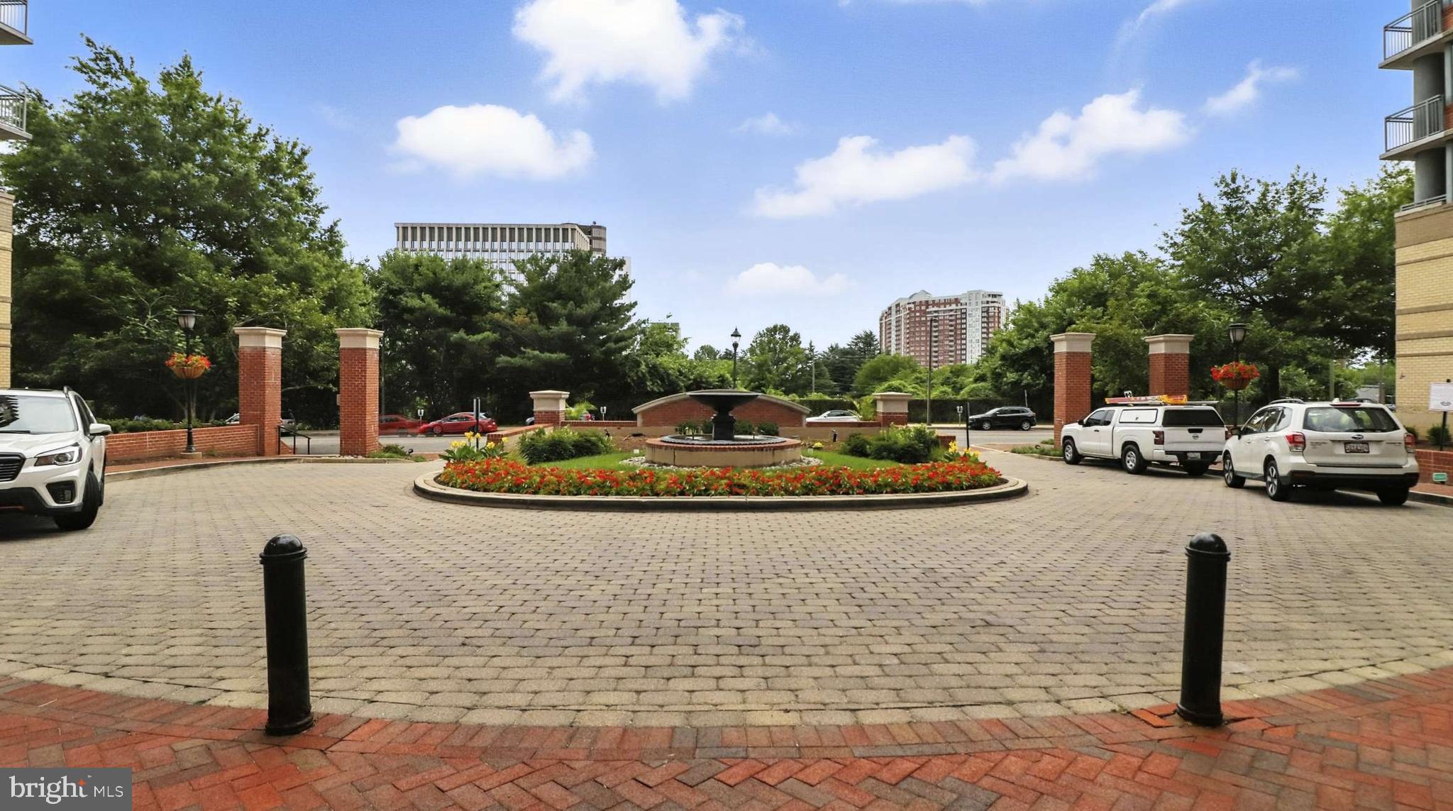 GALLERY AT WHITE FLINT - Residential Lease