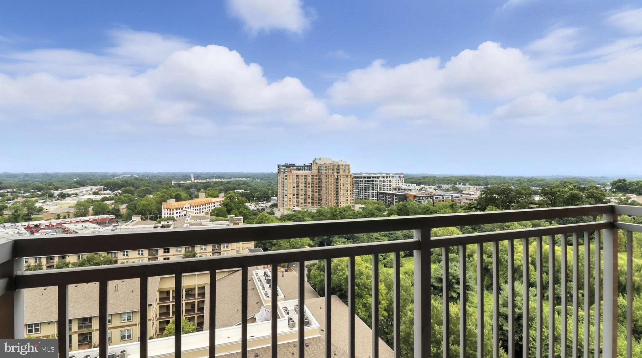 GALLERY AT WHITE FLINT - Residential Lease