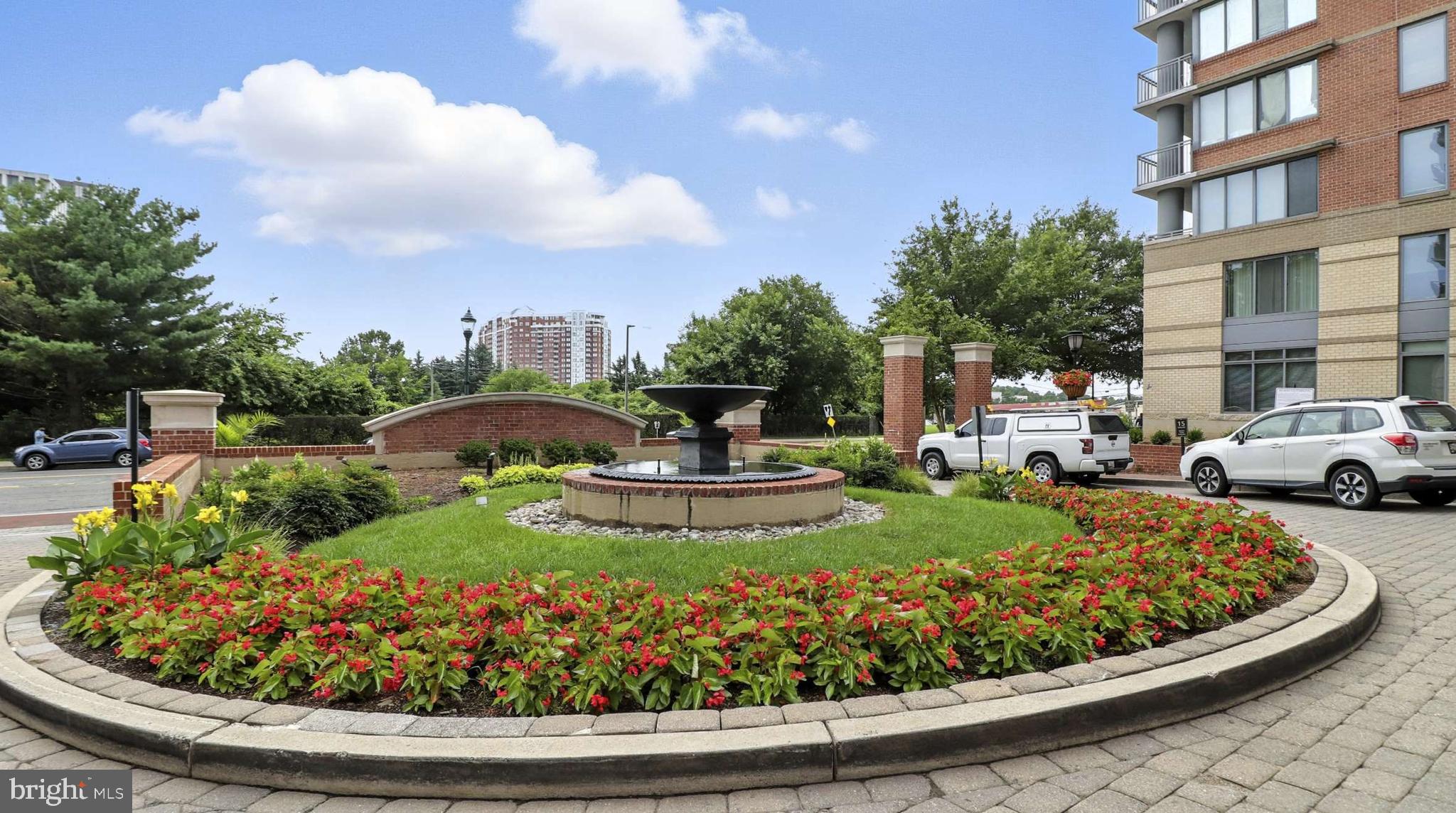 GALLERY AT WHITE FLINT - Residential Lease