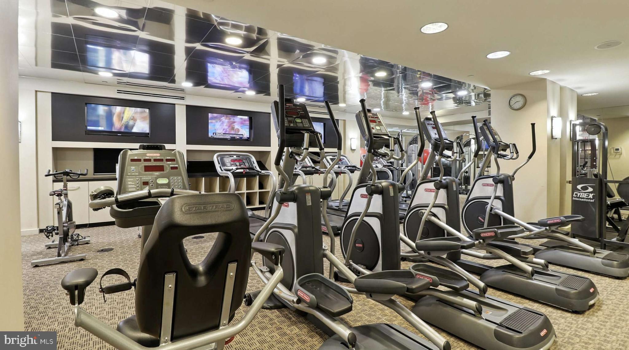 GALLERY AT WHITE FLINT - Residential Lease