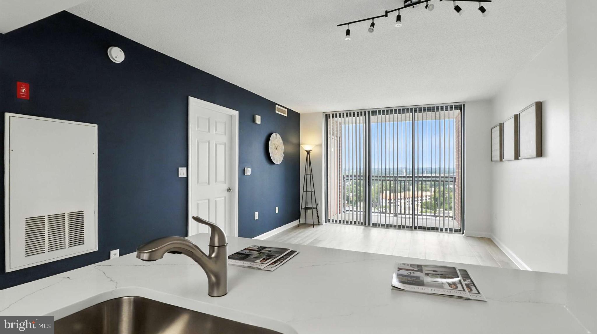 GALLERY AT WHITE FLINT - Residential Lease