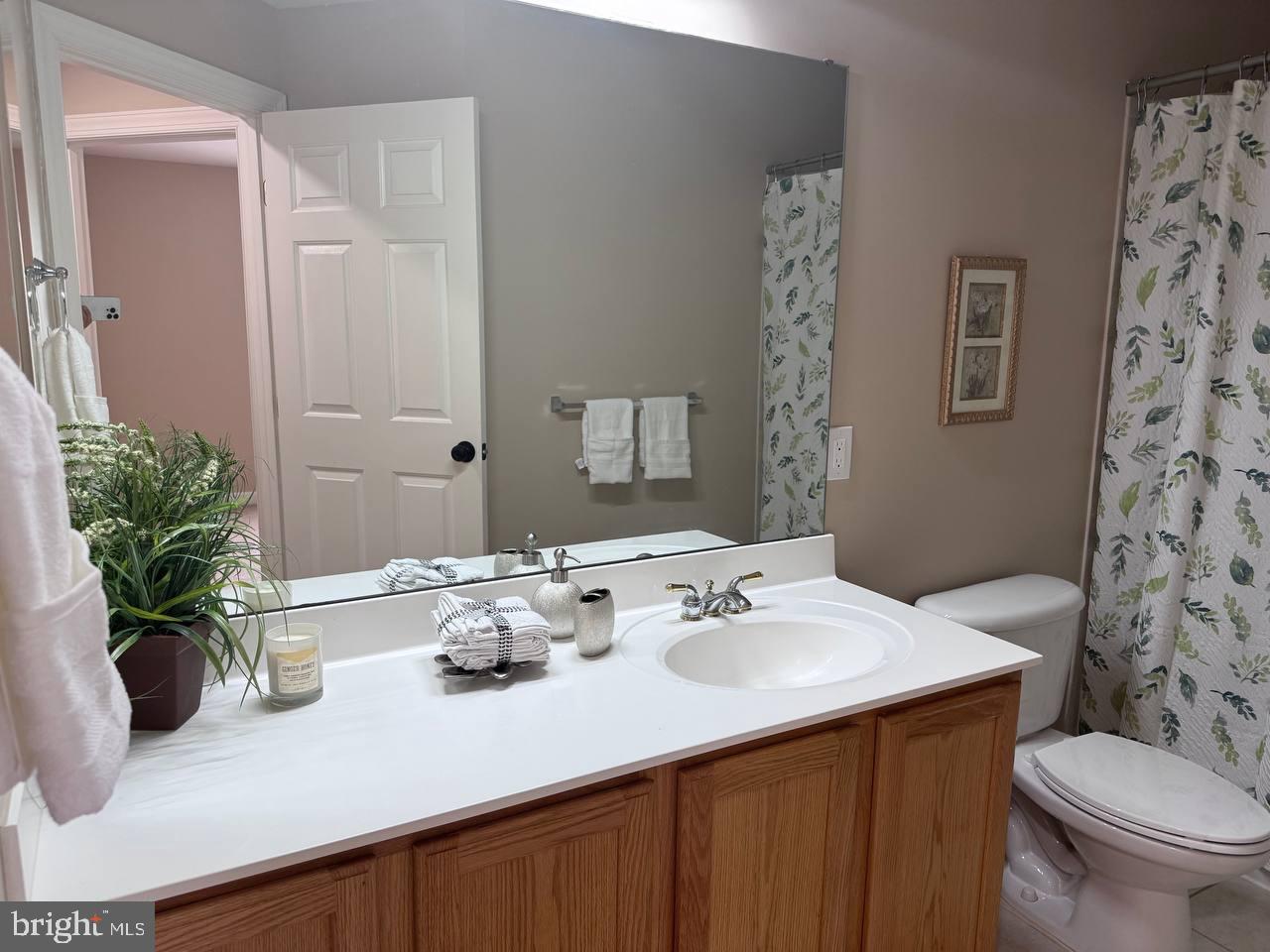 POTOMAC CHASE - Residential