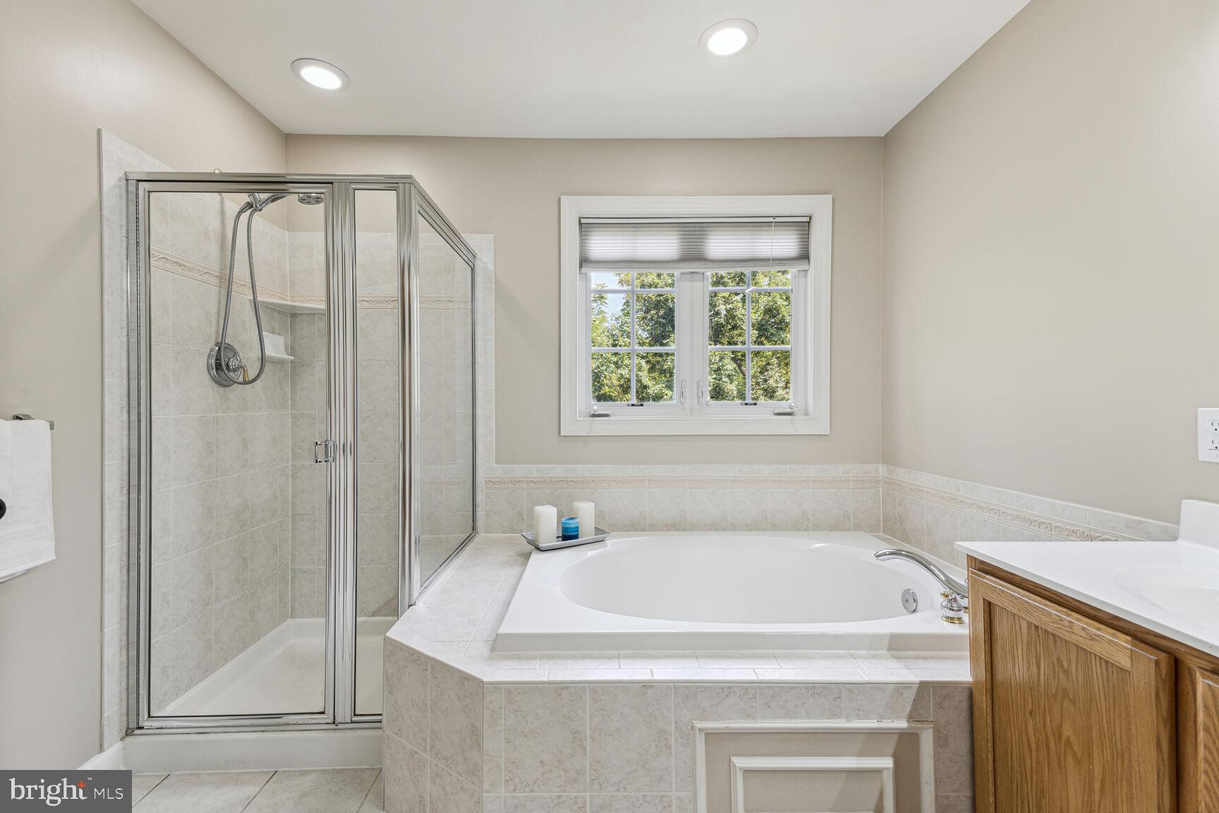 POTOMAC CHASE - Residential