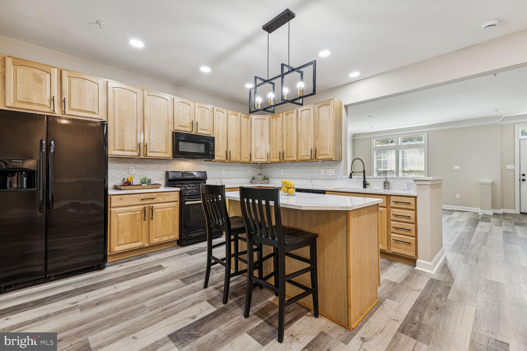 POTOMAC CHASE - Residential